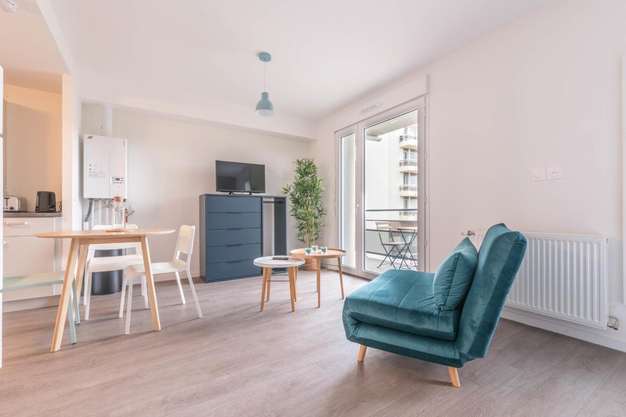 Pierrick - Studio Wifi Et Gare Apartment Le Mans Exterior foto